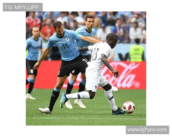 法国与乌拉圭激战成和比分揭晓精彩瞬间回顾