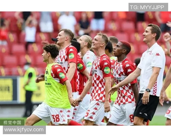 美因茨与赖红牛激战正酣谁能在德甲赛场上笑到最后
