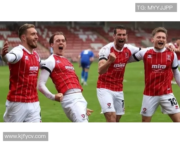 蒙特累与拉古纳的精彩对决分析及赛季前景展望 蒙特累与拉古纳的精彩对决分析及赛季前景展望