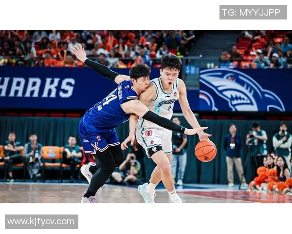 CBA精彩对决广东队迎战山东队直播全程回顾与赛后分析