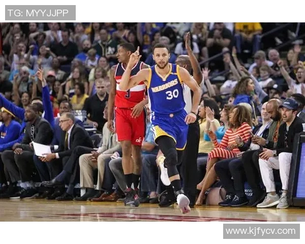 奇才与勇士首节激战回顾精彩瞬间与战术分析